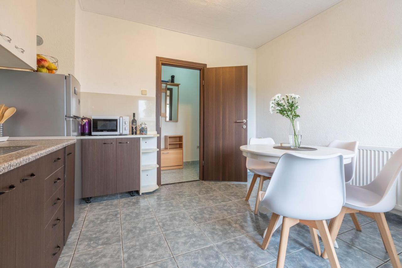 Cosy Apartment Hugo Osijek Bagian luar foto