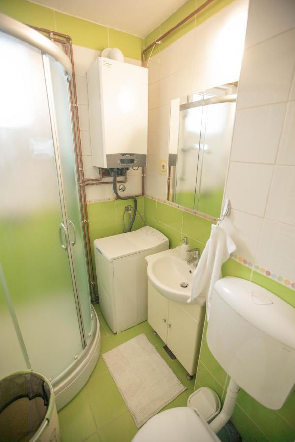Cosy Apartment Hugo Osijek Bagian luar foto